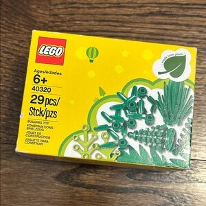 LEGO 40320 29-Piece Green Building Set